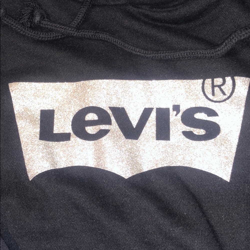 Levi’s Sweatshirt - Picture 2 of 3